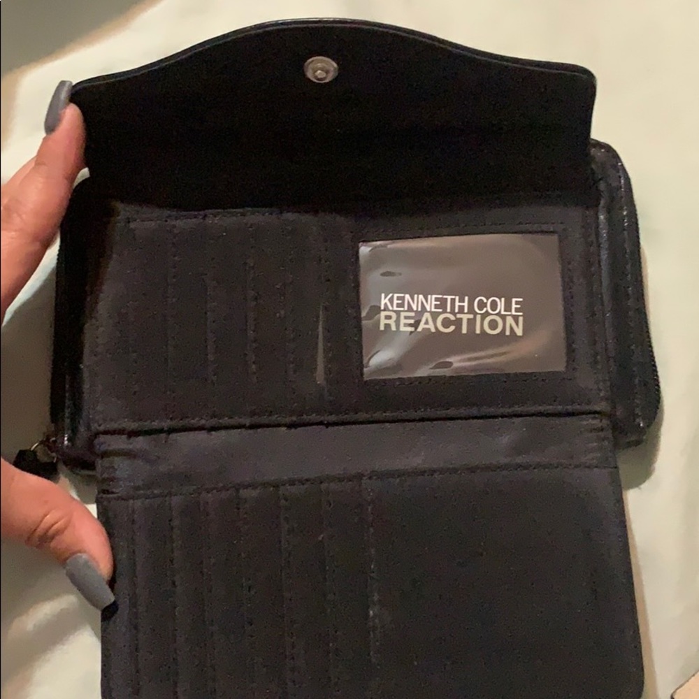 Wallet - Picture 2 of 4